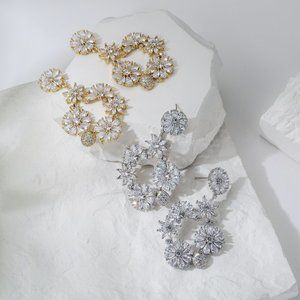 Anthro Festive Silver Snowflakes Floral Earrings Holiday Season